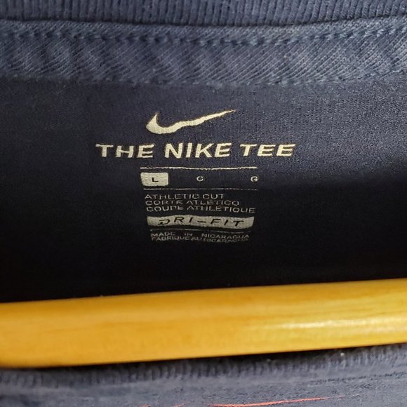 COPY - Vintage Team Nike Arizona Wildcats t-shirt - Picture 2 of 3